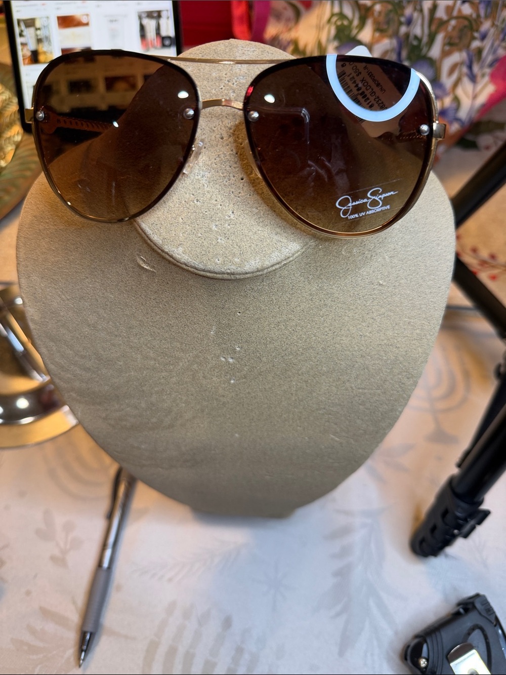 Jessica Simpson Brown Gradient Aviator Sunglasses